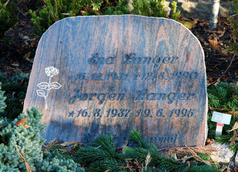 Ena Langer.JPG